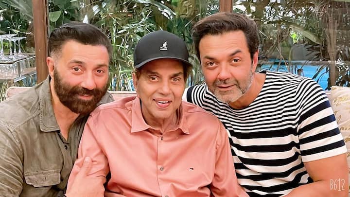 एक्टर ने कहा कि, “बंदूक से खेलते वक्त सनी ने घऱ में जितने भी शीशे लगे थे वो सारे ही तोड़ दिए थे. इस बात पर मैं काफी आग बबूला हो गया और मैं बिना कुछ सोचे समझे सनी की पिटाई कर डाली.”