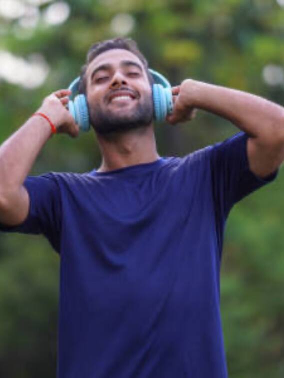 ட்ரெண்ட் செட்டராக இருக்கும் தமிழ் திரையுலக இசையமைப்பாளர்கள்