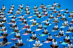 International Yoga Day 2023: সুস্থভাবে বাঁচার 'ওষুধ' যোগব্যায়াম! মিলবে কী কী উপকার?