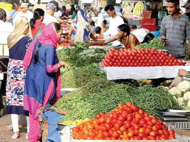 vegetables price list 22nd june 2023 chennai koyambedu market Vegetable Price: தொடர்ந்து உச்சத்தில் இருக்கும் இஞ்சி, பட்டாணி.. மற்ற காய்கறிகளின் விலையில் மாற்றமா? இன்றைய விலை பட்டியல் இதோ..