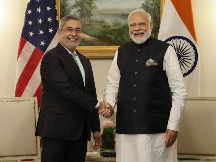 Micron Technology: Ahead of Prime Minister Modi's state visit to the US, Cabinet gave approval to Micron Technology's $2.7 billion plan for a semiconductor testing and packaging unit. During his visit, Modi met with Micron CEO Sanjay Mehrotra and extended an invitation to the company to enhance semiconductor manufacturing in India. (Image: Twitter/PMO India)