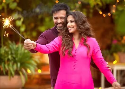 ઈમરાન હાશ્મી અને વિદ્યા બાલનની જોડીને ચાહકોએ 'હમારી અધુરી કહાની', 'ઘનચક્કર' અને 'ધ ડર્ટી પિક્ચર' જેવી ફિલ્મોમાં જોઈ હતી. તેમાંથી બંનેએ 'ઘનચક્કર'માં ઘણા ઇન્ટિમેટ સીન આપ્યા હતા. જે લાંબા સમય ચર્ચામાં રહ્યાં હતા.