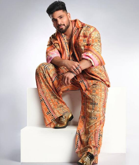 बिग बॉस फेम शिव ठाकरेचा डॅशिंग अंदाज