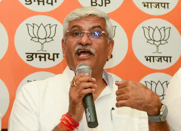 Rajasthan: विधायक खरीद-फरोख्त मामले में शेखावत की वॉइस सैंपल मांग की अपील, कोर्ट ने 4 हफ्तों में मांगा जवाब