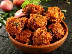 Oats pakkoda recipe: சத்து இருக்கா இருக்கு..டேஸ்ட் இருக்கா இருக்கு.. குளு குளு க்ளைமேட்டிற்கு காரசாரமான ஓட்ஸ் பக்கோடா!