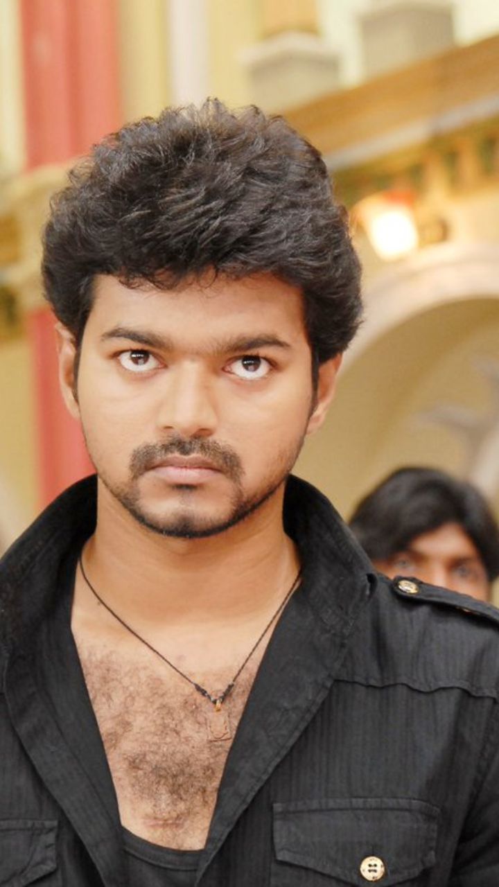 “நம்ம பேச்சு மட்டும்தான் சைலண்டா இருக்கும் ஆனா அடி சரவெடி”- குருவி (2008)