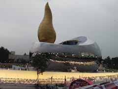 అమరవీరుల స్మారకం ప్రారంభించిన కేసీఆర్, వారి కుటుంబాలకు సత్కారం