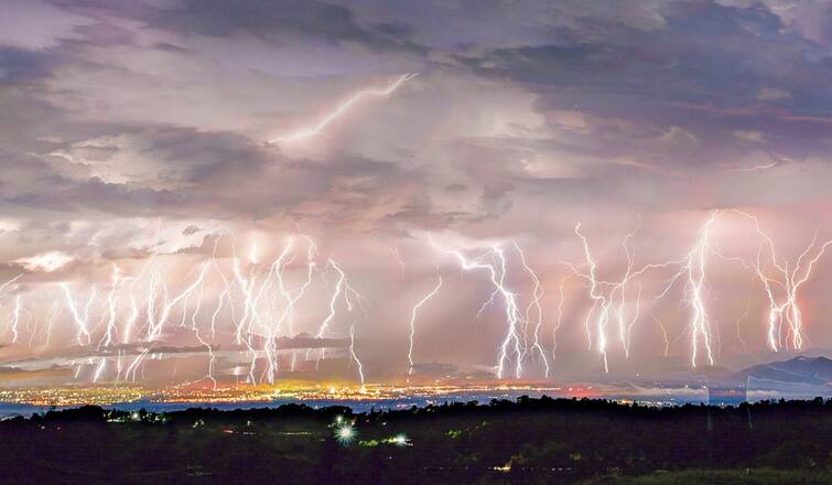 viral video show lightning strike 50 minutes 100 lightning bolts in turkey sky Viral Video: ਇੱਥੇ ਹੋਈ ਬਿਜਲੀ ਦੀ ਬਾਰਿਸ਼! ਹੈਰਾਨੀਜਨਕ ਪਰ ਡਰਾਉਣੀ ਨਜ਼ਾਰਾ, ਦੇਖੋ-ਵੀਡੀਓ