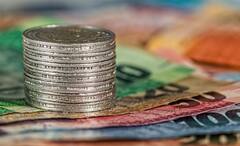 Zodiac Signs: অর্থ না থাকলেই অনর্থ, অল্প বয়সেই বুঝে যান সারসত্য, সঠিক জায়গায় বিনিয়োগ করতে জানেন এঁরা