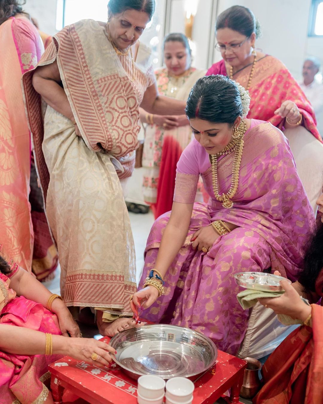 Ishita Dutta Posts Pictures In Plum Pink Kanjivaram Saree : 'My
