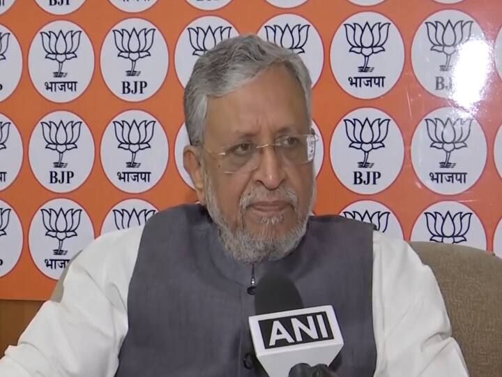 BJP Sushil Kumar Modi attacked Nitish Kumar regarding Opposition meeting in Patna Opposition Meeting: 'नीतीश ने ऐसी बारात लगाई है, जिसमें सब दूल्हा है', विपक्षी बैठक पर सुशील मोदी का CM पर कटाक्ष