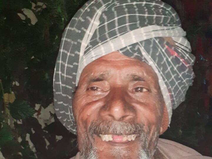 65 year old farmer killed accused beaten up by villagers in Gorakhpur ANN Gorakhpur Murder: मेड़ काटने के विवाद में बुजुर्ग किसान की फावड़े से हत्या, आरोपी की लोगों ने जमकर की धुनाई