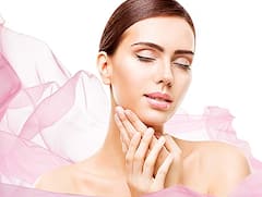 Skin Care : तुम्हाला मेकअपशिवाय सुंदर दिसायचे असेल तर या 7 टिप्स तुमच्यासाठी खूप उपयोगी ठरतील