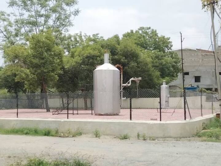 Rajasthan News: बायोपचर मशीन से होगा पराली का समाधान, 60 हजार में अपने घर में लगा सकते हैं किसान Udaipur Maharana Pratap Agriculture and Technology University made Biochar Machine for stubble dump ANN Rajasthan News: बायोपचर मशीन से होगा पराली का समाधान, 60 हजार में अपने घर में लगा सकते हैं किसान