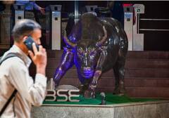 Stock Market Closing: શેર બજારમાં કડાકો,નિફ્ટી 18800ની નીચે, રોકાણકારોને 2 લાખ કરોડનું નુકશાન