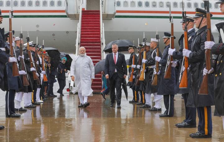 PM Narendra Modi US Visit: વડાપ્રધાન નરેન્દ્ર મોદી તેમની અમેરિકાની પ્રથમ રાજ્ય મુલાકાતના બીજા તબક્કામાં બુધવારે (21 જૂન) વોશિંગ્ટન પહોંચ્યા.