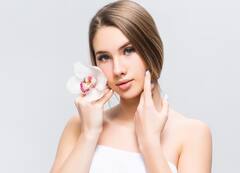 बिना मेकअप के दिखना चाहती हैं सुंदर तो ये 7 टिप्स आयेंगे आपके बहुत काम!