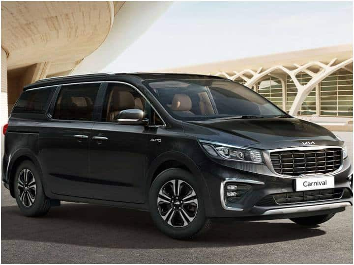 Kia Motors discontinued their present model Carnival in India due to no selling  Kia Carnival: भारत में बंद हुई किआ कार्निवल की बिक्री, जानें क्या है वजह