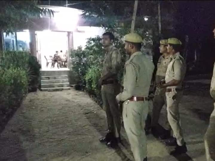 Raebareli police raid on Hotel six men and women Arrested After found in objectionable condition ANN UP News: रायबरेली में सेक्स रैकेट का भंडाफोड़, होटल में आपत्तिजनक हालत में मिले छह युवक-युवतियां