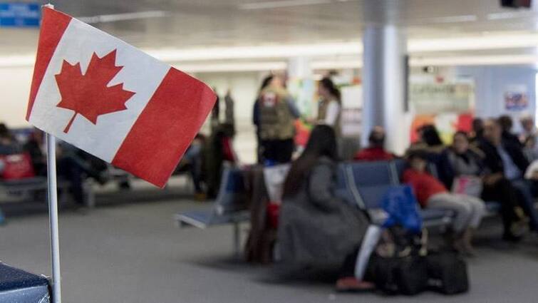 Non-permanent residents a growing population in Canada  Non-permanent residents Canada: ਕੈਨੇਡਾ 'ਚ ਧੱਕੇ ਨਾਲ ਦਾਖਲ ਹੋ ਰਹੇ ਵੱਡੀ ਗਿਣਤੀ 'ਚ ਭਾਰਤੀ, ਰਿਪੋਰਟ ਆਈ ਸਾਹਮਣੇ 