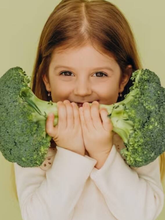 तेज दिमाग के लिए बच्चों को जरूर खिलाएं ये सुपरफूड्स