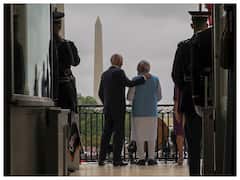 बाइडेन ने रखा कंधे पर हाथ तो तस्वीर शेयर कर बोले पीएम मोदी- अपने प्लैनेट को बेहतर बनाने के लिए मिलकर करेंगे काम