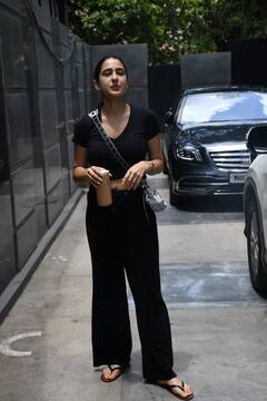 Zara Hatke Zara Bachke Actress Sara Ali Khan Aces An All-Black Look - SEE PICS