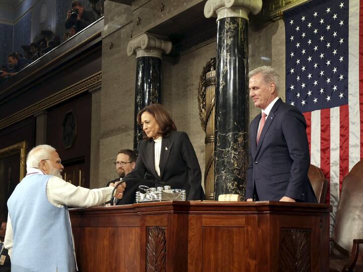 Prime Minister Narendra Modi greets Vice President Kamala Harris during the Joint Session of US Congress, in Washington DC.