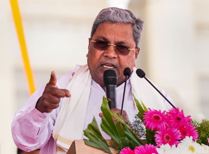 Karnataka: कर्नाटक के CM सिद्धारमैया बोले- बिजली दरों में बढ़ोतरी का 'गृह ज्योति' योजना से कुछ भी लेना-देना नहीं, बताया कैसे बढ़े दाम