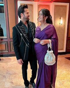 Soon-To-Be-Mom Ishita Dutta Is Obsessed With 'This Colour', Posts Pics With Vatsal Sheth