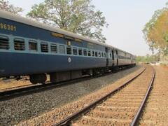 ये हैं भारत की 5 सबसे लंबी दूरी तय करने वाली ट्रेनें, सफर इतना लंबा कि बैठे-बैठे थक जायेंगे!