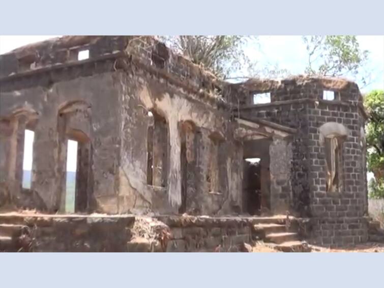 Struggle for survival of Benazir Villa in Radhanagari Dam which was build by shahu maharaj kolhapur शाहू महारांजाच्या निश्चयाचा महामेरु राधानगरी धरणातील 'बेनझीर व्हिला'चा अस्तित्वासाठीच संघर्ष; पाणीदार कोल्हापूरचे स्वप्न त्याच ठिकाणाहून पाहिलं