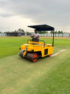 Natarajan Cricket academy: ’கையிலே ஆகாசம் கொண்டு வந்த உன் பாசம் காலமே போனாலும் வாழ்ந்திடும் ராசா..’ நடராஜனின் கனவு மைதானத்தை திறந்து வைத்த தினேஷ் கார்த்திக்!