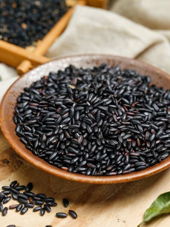 काले चावल उगाएं, जमकर पैसा कमाएं