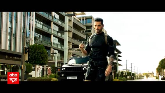 Pathaan becomes the most viewed Foreign film in Bangladesh; breaks all records | Khabar Filmy Hai (23.6.2023)