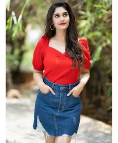 Surbhi Puranik Photos: బంగారం పోతపోసినట్టున్న సురభి