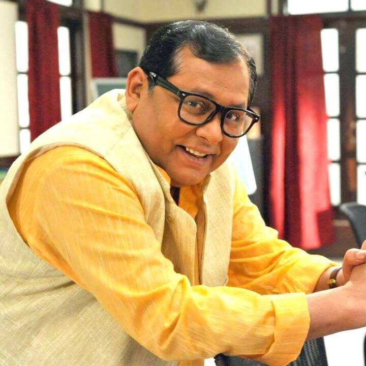 নেক্সট আইডিইয়েশন এন্টারটেনমেন্ট ও এস জি এস এন্টারটেনমেন্ট প্রযোজিত নতুন ছবি 'নস্যির কৌটো'-তে অভিনয়ের সঙ্গে সঙ্গে শোনা যাবে এই দুই অভিনেতা অভিনেত্রীর গানও।