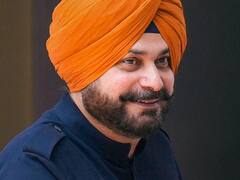 पंजाब सरकार ने पेंशनर्स पर लगाया नया टैक्स, नवजोत सिंह सिद्धू बोले- 'भीख का कटोरा बाहर आ ही गया'