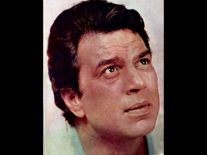 फिल्म को दर्शकों ने यूं तो काफी पसंद किया था लेकिन फिल्म के एक गाने को लेकर काफी बवाल मचा इस गाने को लेकर महिला संगठनों ने काफी विरोध जताया था. वो गाना है फिल्म का टाइटल ट्रेक ‘सात अजूबे इस दुनिया में’ है.