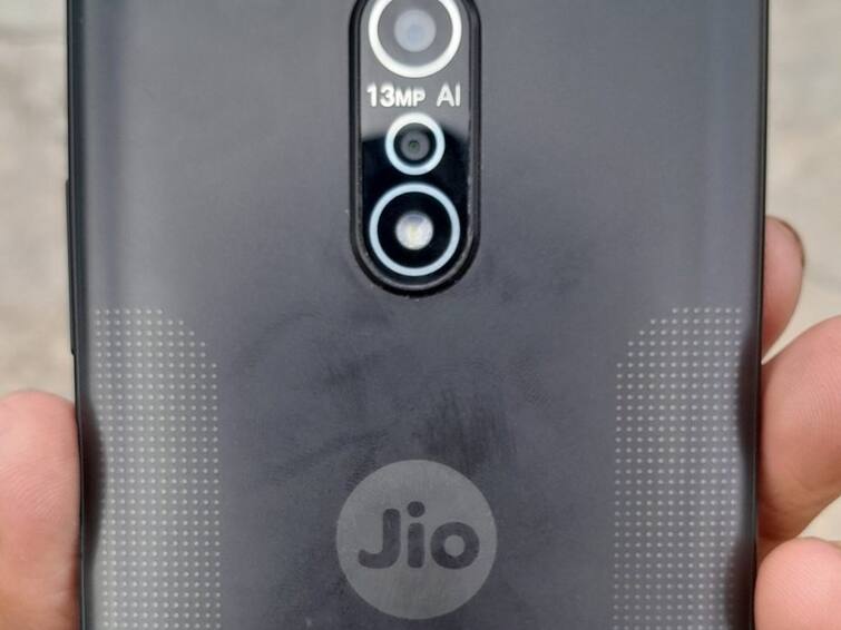 JioPhone 5G Images Leaked Online May Launch on This Diwali Check Details Jio Phone 5G: రూ.10 వేలలోపే జియో 5జీ ఫోన్ - ఫొటోలు లీక్ - ఎలా ఉందో చూసేయండి!