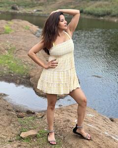 Monalisa: ભોજપુરી એક્ટ્રેસ મોનાલિસાનો ફરી જોવા મળ્યો બોલ્ડ અંદાજ, જુઓ તસવીરો