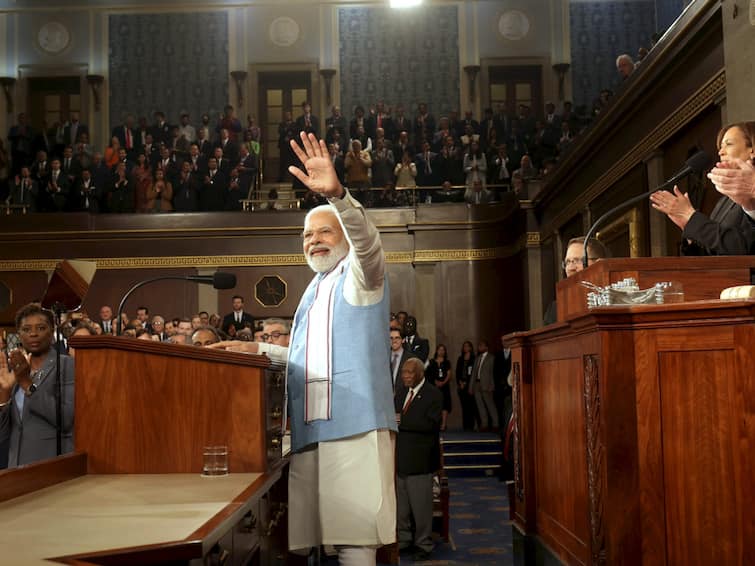 PM Narendra Modi Gets Long Standing Ovation After Speaking At US Congress Washington DC  PM Modi In US Long Standing Ovation For PM Narendra Modi After Speaking At US Congress In Washington