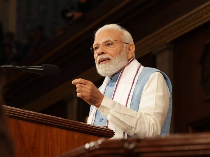 PM narendra Modi US Visit Speech At Congress samosa caucas kamala harris hails indian origian politician PM Modi Speech: जानें क्या है 'समोसा कॉकस', US Congress में पीएम मोदी ने किया जिक्र तो जमकर बजी तालियां