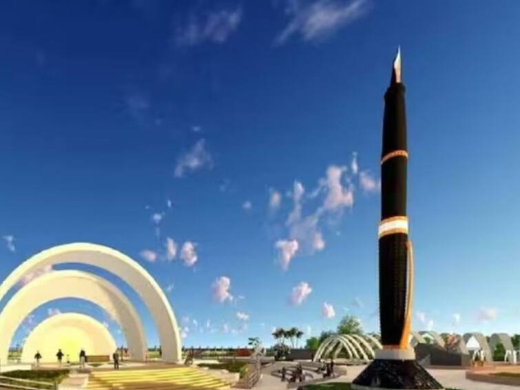 Pen Monument Chennai Construction Work to begin in another 3 months PWD Information Pen Monument : மெரினாவில் பேனா சின்னம்; விரைவில் கட்டுமானப் பணி; பொதுப்பணித்துறை தகவல்..!