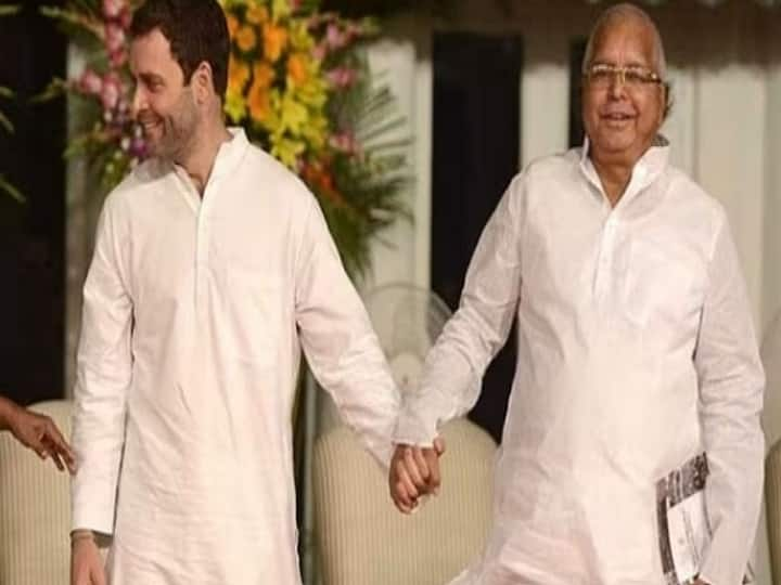 Lalu Prasad Yadav to Rahul Gandhi says Still not too late to get married at Patna meeting Rahul Gandhi marriage: இப்போ கூட ஒன்னும் லேட் ஆகல..கல்யாணம் பண்ணிக்கோங்க..ராகுல் காந்தியை வெட்கப்படவைத்த லாலு பிரசாத்...செய்தியாளர் சந்திப்பில் கலகல..!