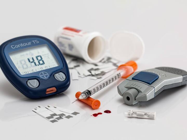 Diabetes : सध्या भारतात मधुमेह असणाऱ्यांची संख्या वाढली असल्याचं नुकतच एका अहवालातून समोर आलं आहे.