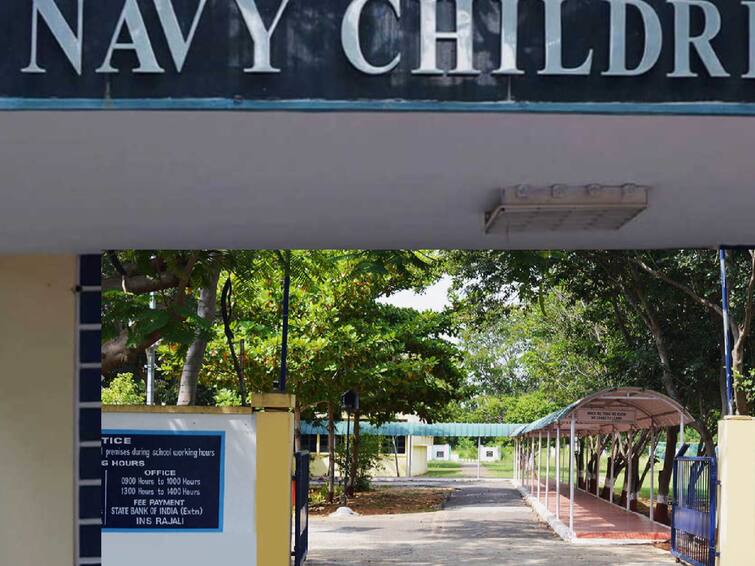 Navy Children School INS Rajali Job open for School Teachers Post check the details NCS Arakkonam Recruitment: இளங்கலை தேர்ச்சி போதும்; கடற்படை பள்ளியில் ஆசிரியர் பணி.. விண்ணப்பிப்பது எப்படி?
