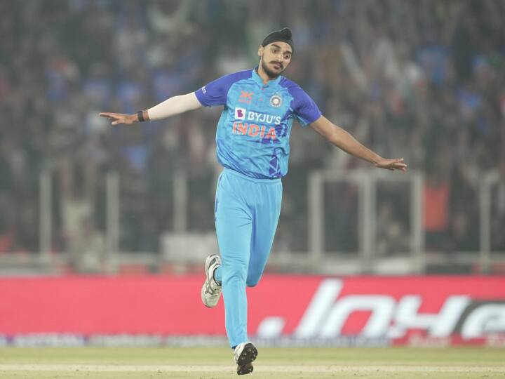 Arshdeep Singh Indian pacer out of world Cup 2023 plan he is not selected in ODI Team for West Indies tour World Cup 2023: वर्ल्ड कप के प्लान से बाहर हैं अर्शदीप सिंह? वेस्टइंडीज़ दौरे पर वनडे टीम में नहीं मिली जगह