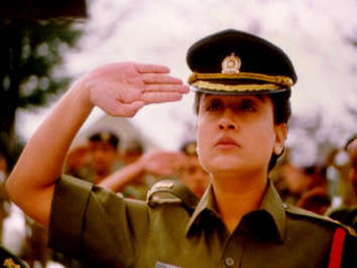 HBD Vijayashanthi : போல்ட் வுமன்... ஆக்ஷன் குயின்... 90'ஸ் லேடி சூப்பர் ஸ்டார் விஜயசாந்தி பிறந்தநாள் இன்று..