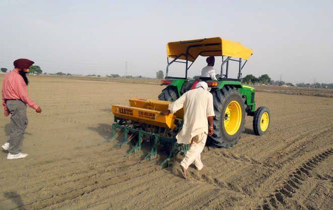 Farmers of Fazilka ranked first in entire Punjab in direct sowing of paddy Direct Paddy Sowing : ਝੋਨਾ ਲਾਉਣ 'ਚ ਪੰਜਾਬ ਦੇ ਇਸ ਜਿਲ੍ਹੇ ਨੇ ਬੰਨ੍ਹ 'ਤੇ ਰਿਕਾਰਡ